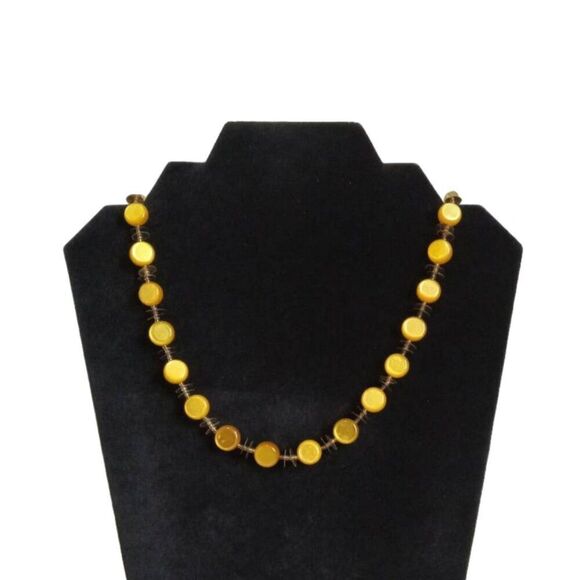 Vintage Yellow & Gold Plastic Beaded Alternating Sequins Lightweight Necklace - Picture 1 of 10